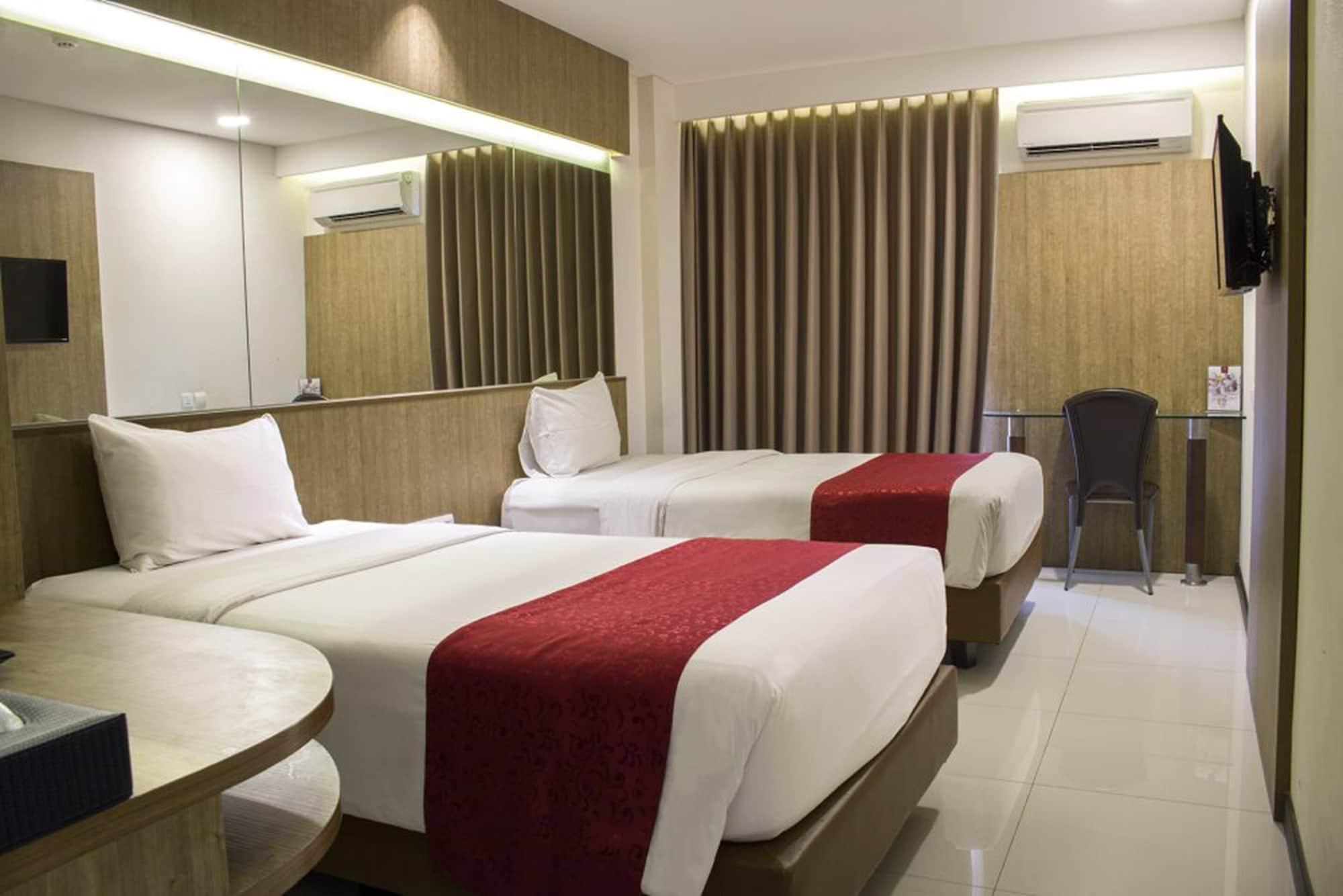West Point Hotel Bandung Exterior foto