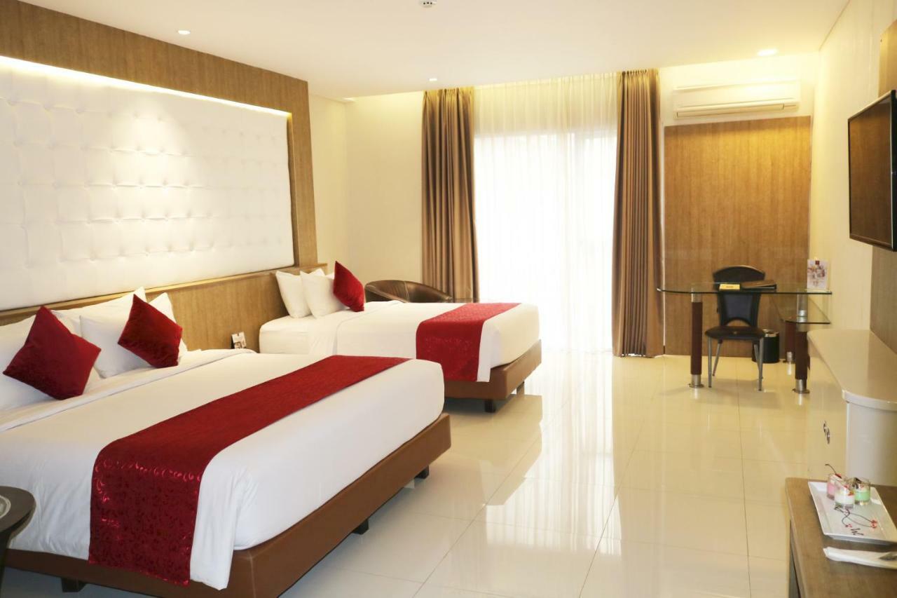 West Point Hotel Bandung Exterior foto