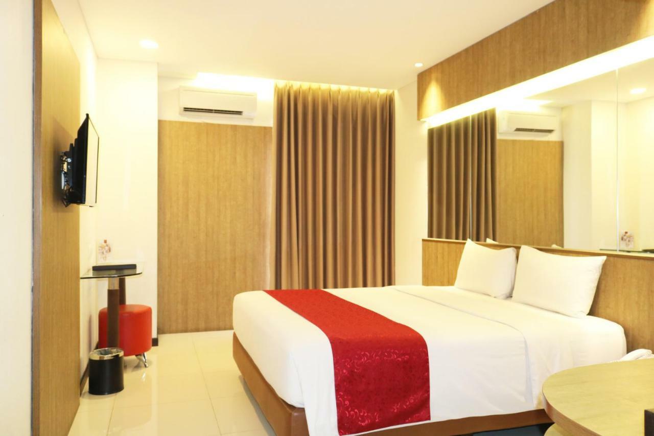 West Point Hotel Bandung Exterior foto