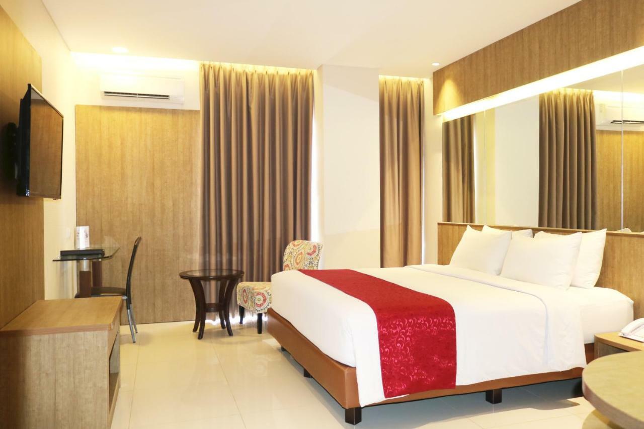 West Point Hotel Bandung Exterior foto